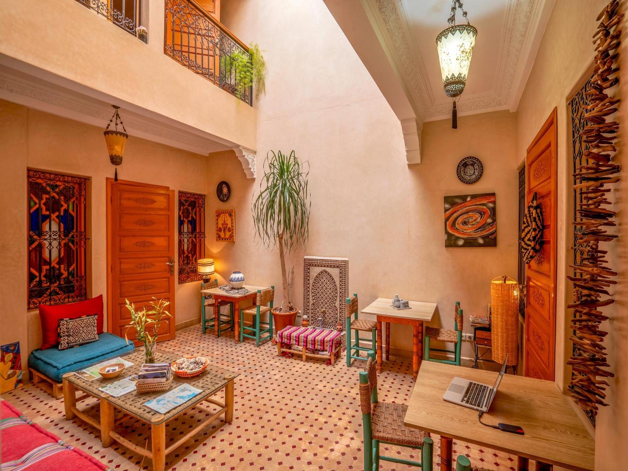 Riad Majdoulina Chez Jiji マラケシュ エクステリア 写真